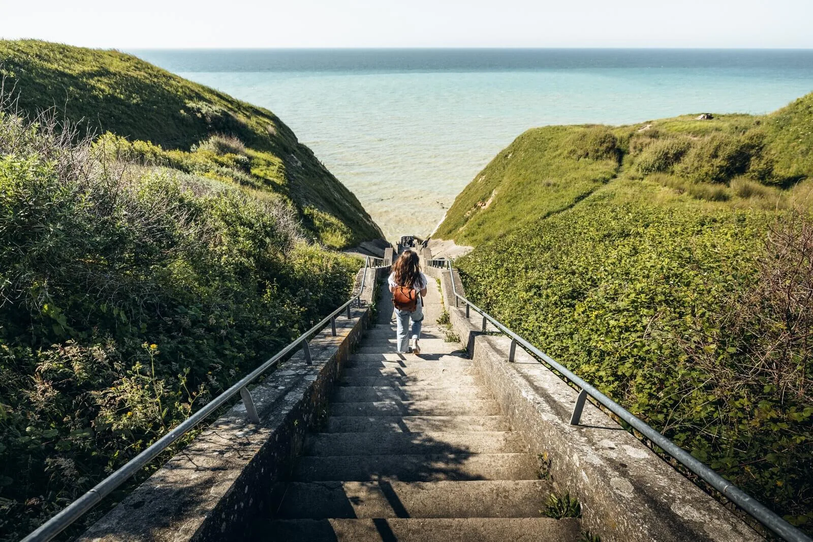 Escalier_vers_la_plage_de_Sotteville-sur-Mer_-_French_Wanderers-Normandie Tourisme