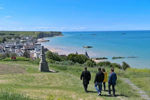 Vue_sur_Arromanches_et_ses_pontons calvados