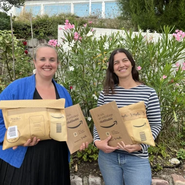 Anne Sophie Raoult et Léa Got Hipli colis Amazon