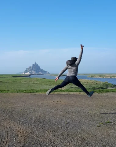 Tabari devant le Mont Saint Michel