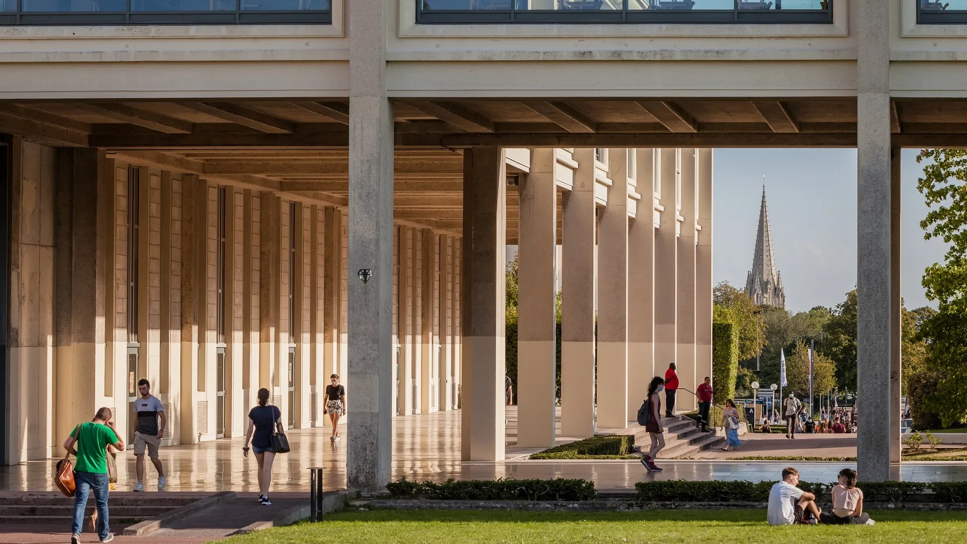 Esplanade de l'Université de Caen