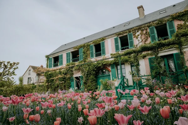 Experience_Normande___Giverny_a_velo__fondation_Monet_eure