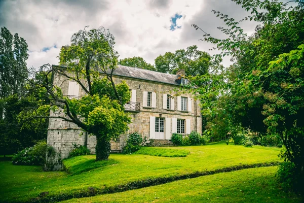 Beuzeville maison dans la campagne