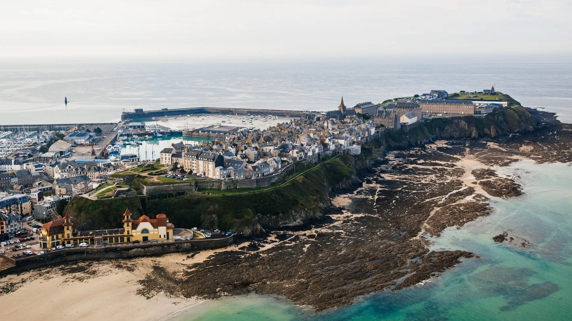 Vue_aerienne_de_Granville